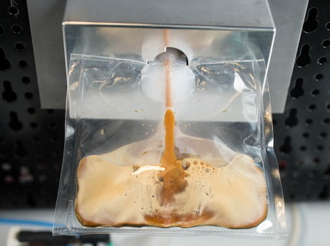 Чашечка эспрессо из космической кофемашины ISSpresso
